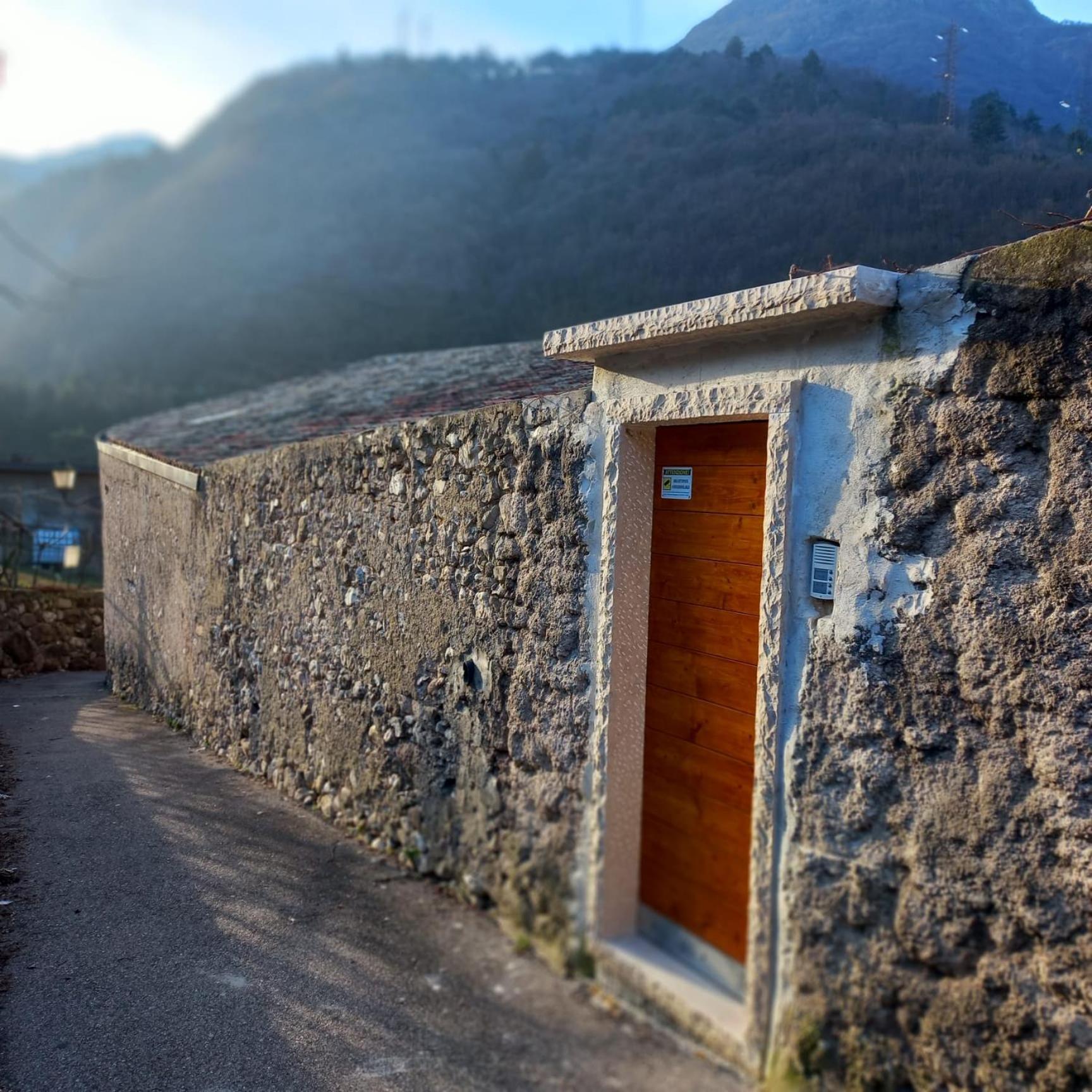 Casa Fornace Ala Exterior foto