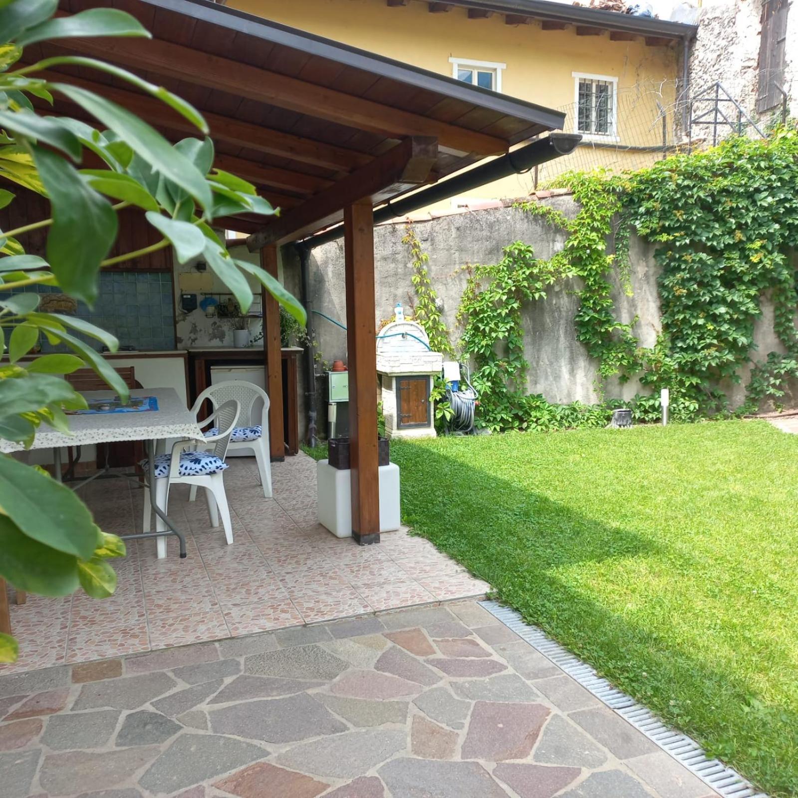 Casa Fornace Ala Exterior foto